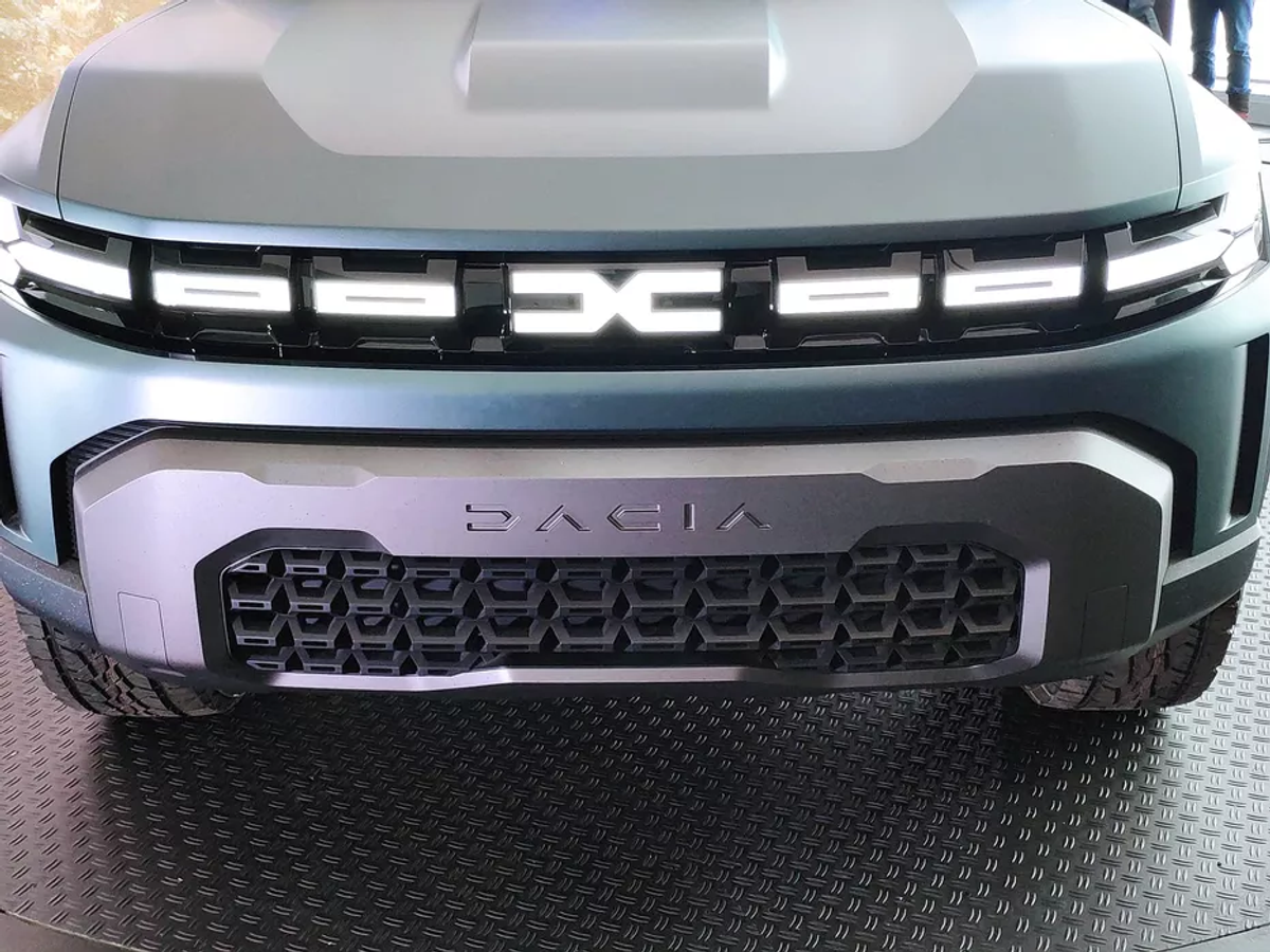 Noul SUV Dacia Bigster a fost prezentat în România