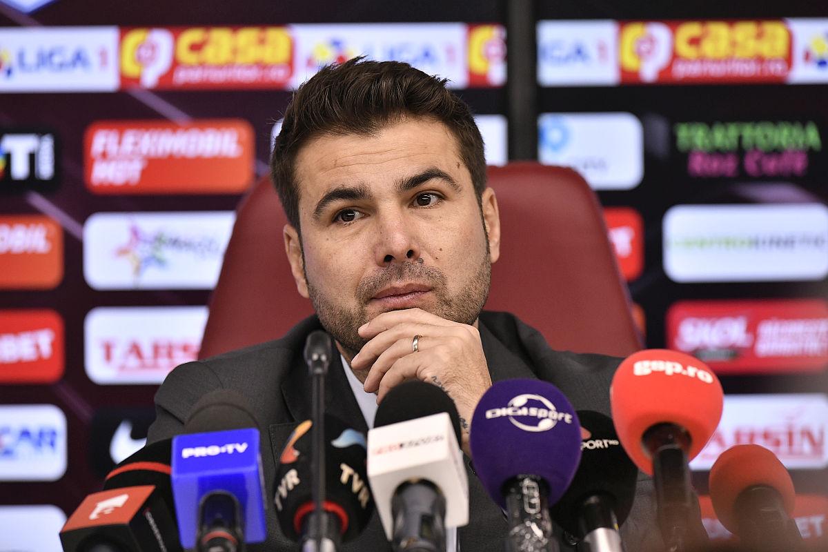 Moment amuzant la finalul conferinței lui Adrian Mutu: „Jos, jos, jos! CULCAT!” 