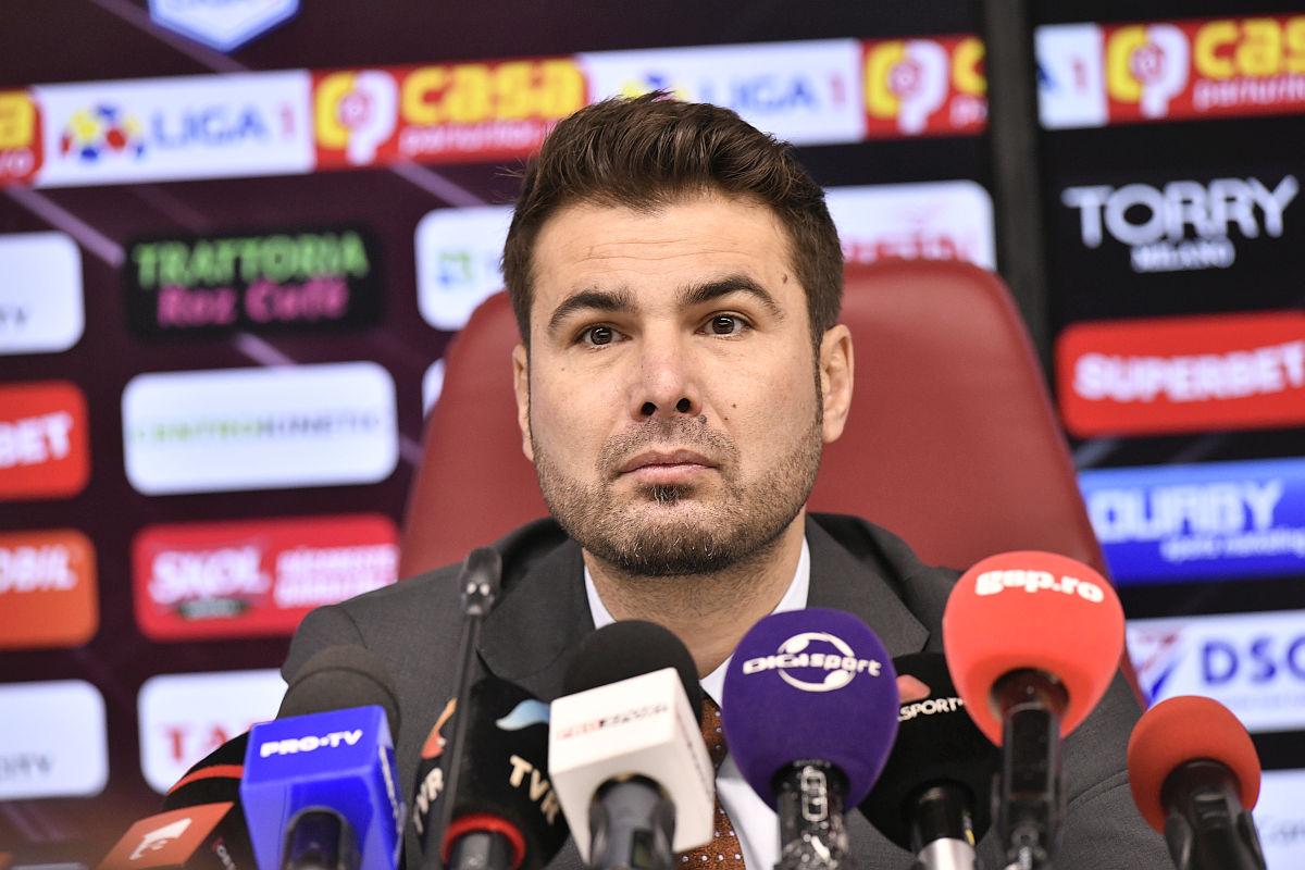 Moment amuzant la finalul conferinței lui Adrian Mutu: „Jos, jos, jos! CULCAT!” 