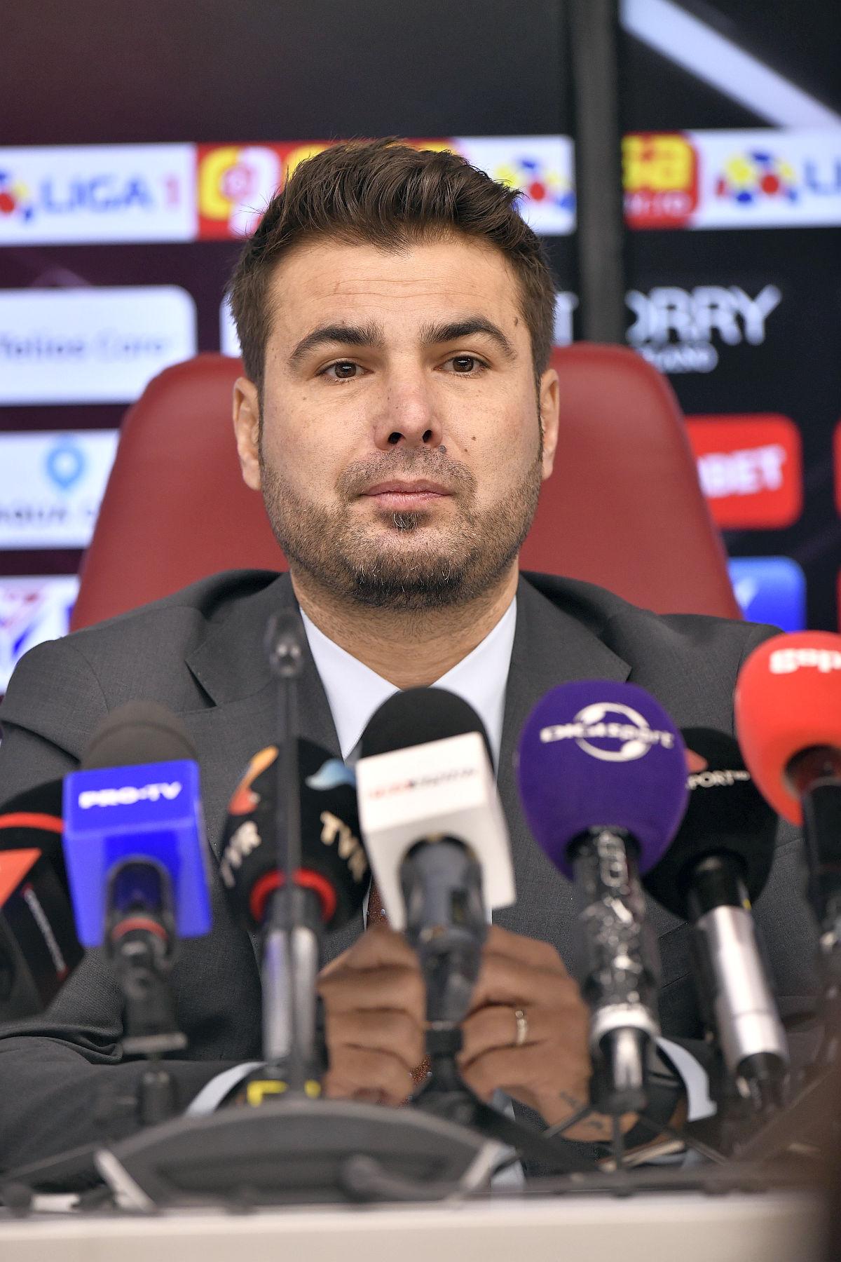 Moment amuzant la finalul conferinței lui Adrian Mutu: „Jos, jos, jos! CULCAT!” 