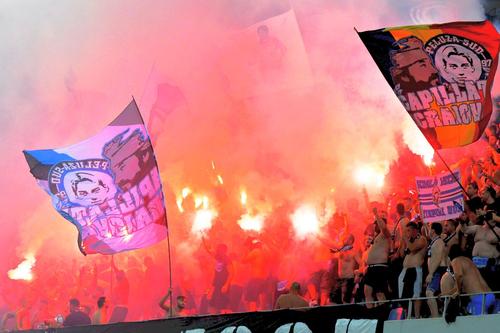 Sunt tensiuni mari în Peluza Sud / foto: Gazeta Sporturilor