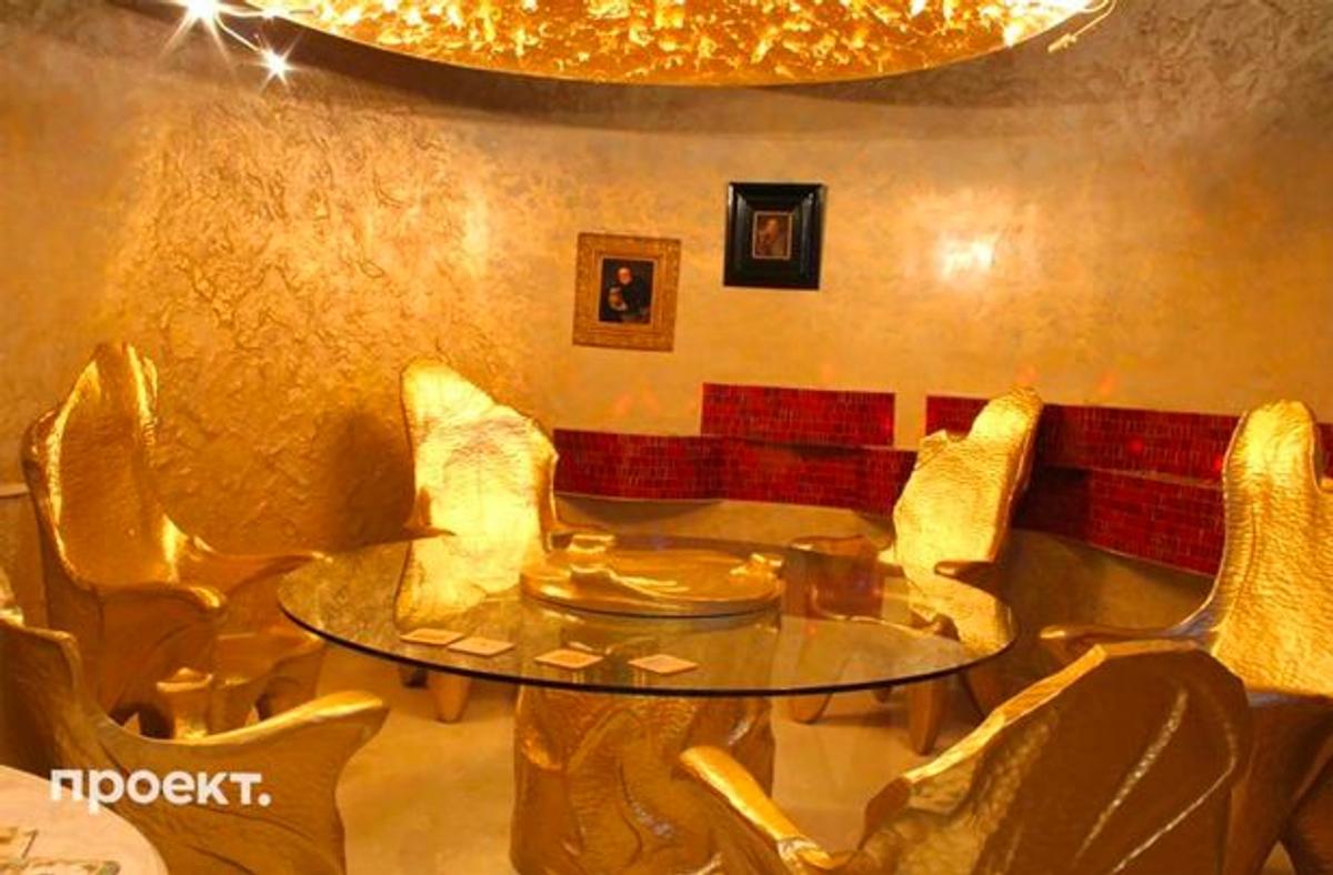 Vladimir Putin i-a cumpărat un penthouse de lux fostei gimnaste cu care se iubește! Imagini incredibile