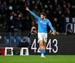 Kvaratskhelia, bucurându-se după ce a deschis scorul în Napoli - Juventus / Foto: Getty Images