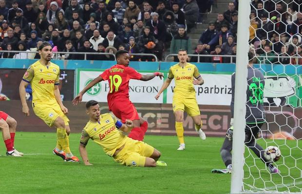 Luis Phelipe, despre faza care a decis soarta meciului FCSB - Petrolul: „E golul meu, momentul meu!”
