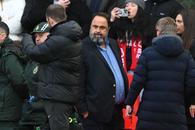Furie în Premier League » Patronul clubului a atacat centralul după eșecul cu Liverpool