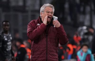 Boloni își acuză portarul și l-ar putea amenda: „Ceea ce a făcut Oukidja în acest meci este o lipsă de respect!”