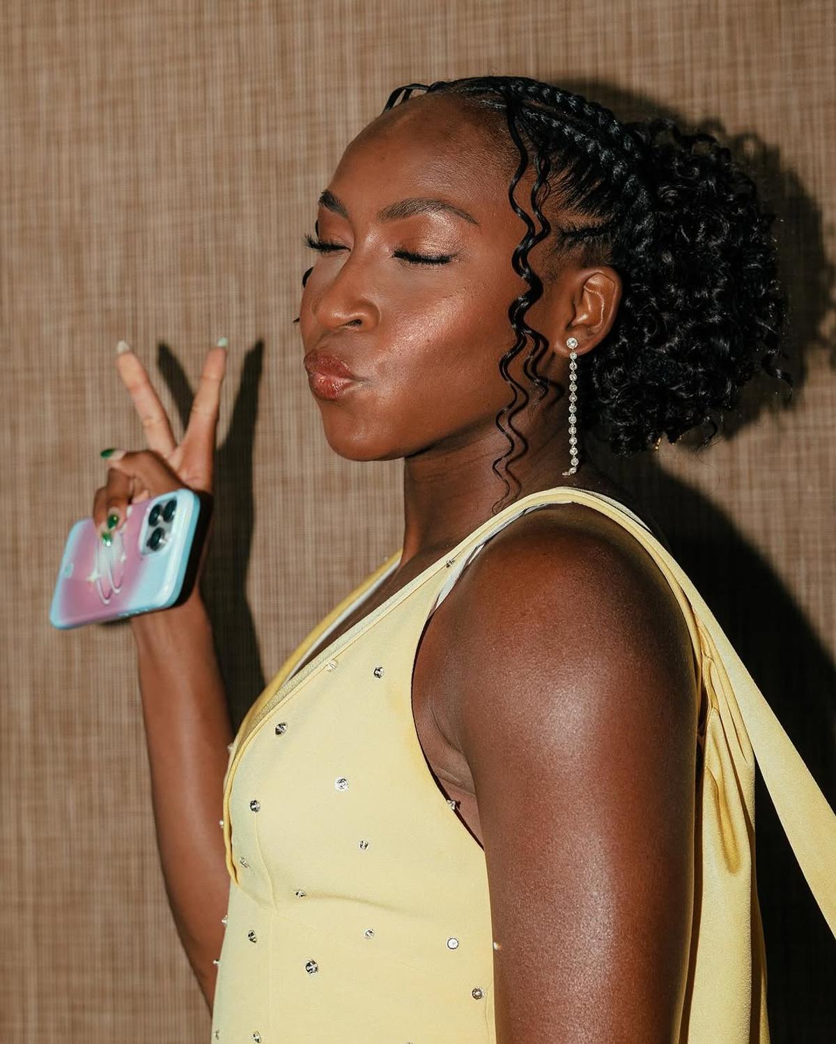 Coco Gauff a strălucit pe covorul roșu la ceremonia de decernare a Premiilor Oscar + cui i s-ar potrivi rolul de actor sau actriță dintre colegii și colegele sale de circuit