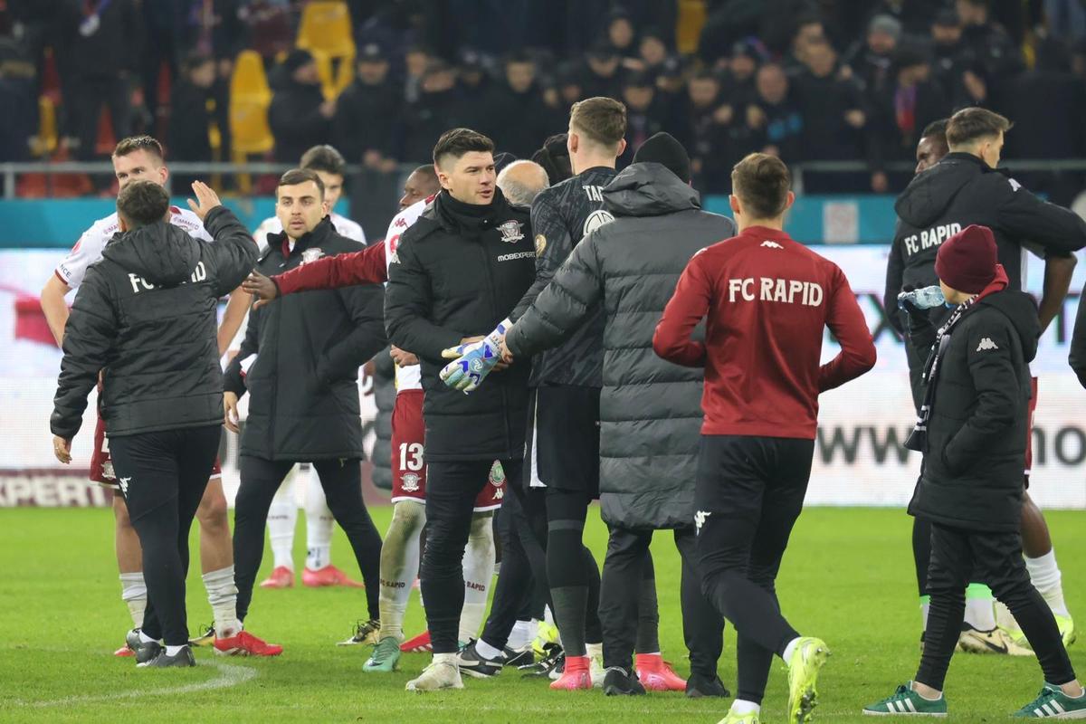 Șeful Rapidului a rupt tăcerea după scandalurile cu Șumudică: „Nu vreau să reproduc! Hai să ne uităm la Gigi Becali”