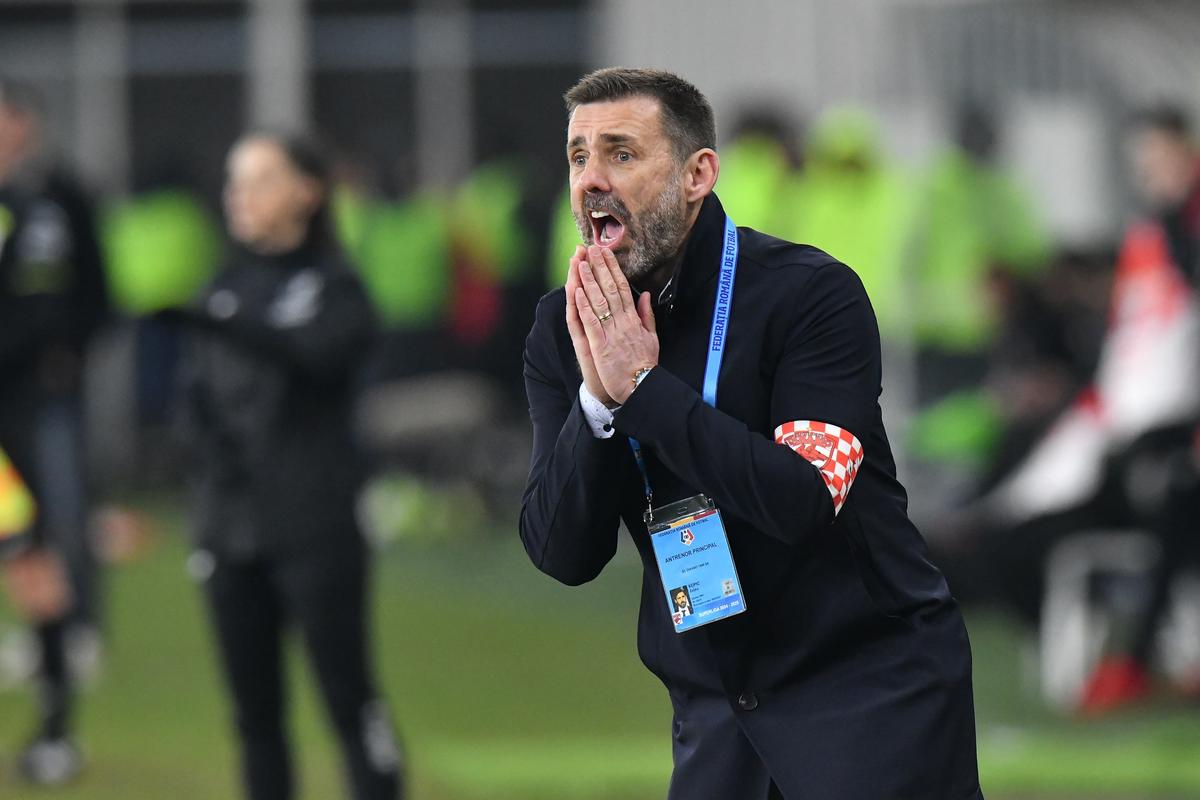 Dinamo - Hermannstadt, imagini din timpul partidei