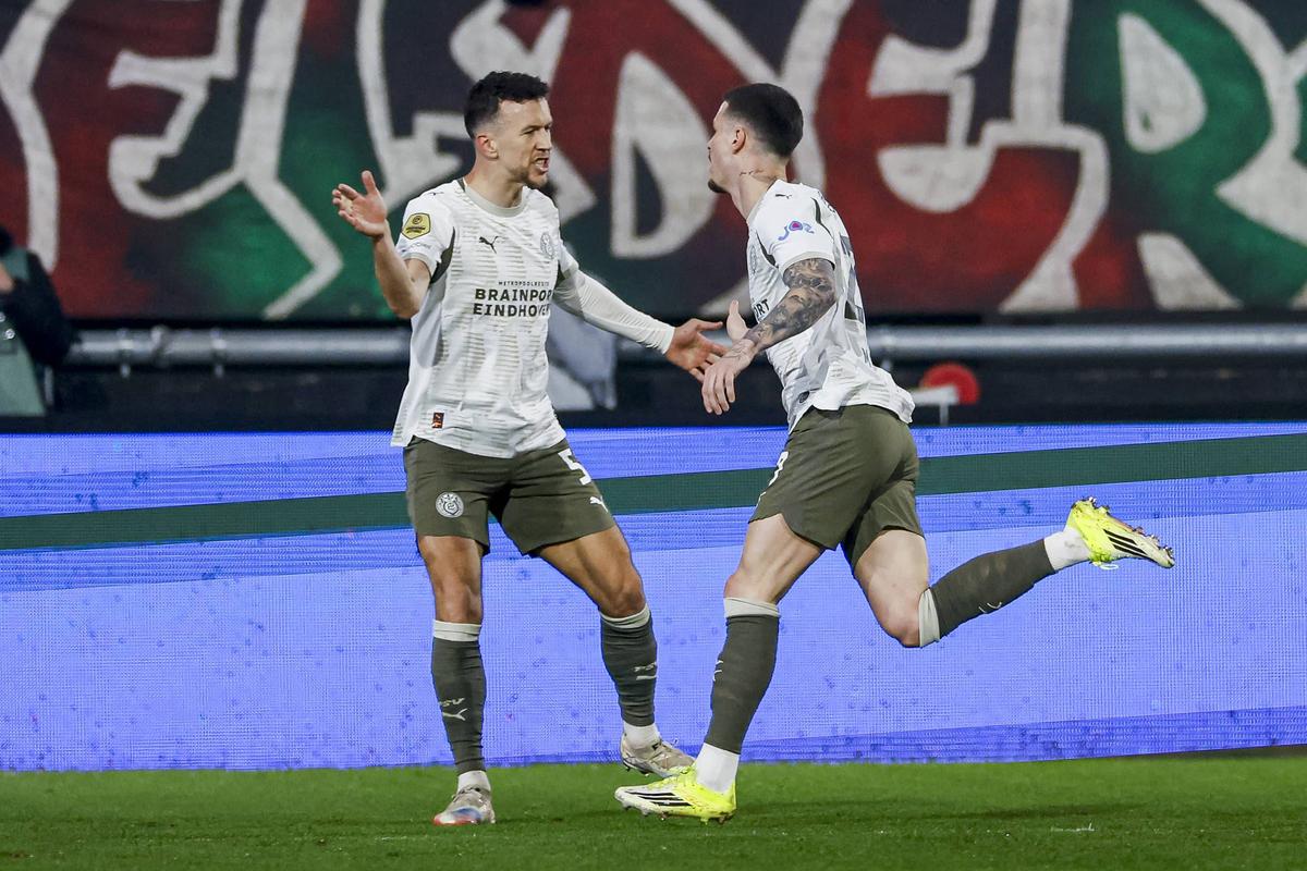 Dennis Man, în Nijmegen - PSV