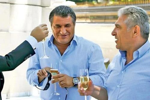 Frații Giovanni și Victor Becali sunt unii dintre cei mai cunoscuți impresari români din ultimele 3 decenii
