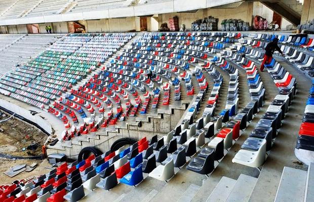GALERIE FOTO Nu s-a oprit munca! Imagini de senzație de la stadioanele Steaua, Arcul de Triumf și Rapid