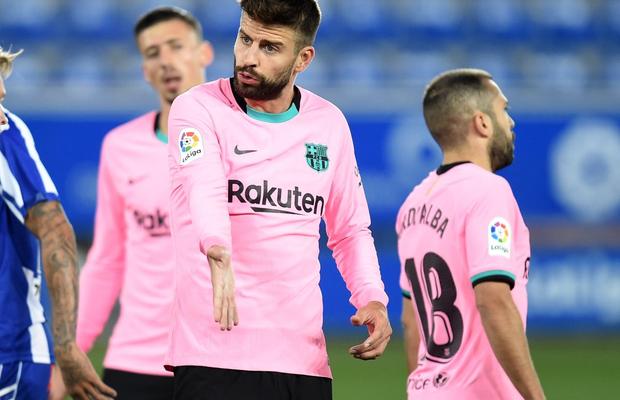 Alt scandal la Barcelona » Pique „s-a aprins” când l-a auzit pe Bartomeu: „Dacă încep să vorbesc, voi exploda!”