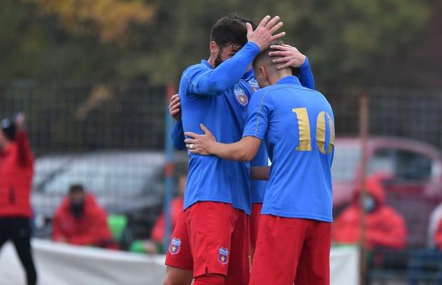 CSA Steaua revine pe locul 1! Forma carierei pentru vârful „militarilor”: 6 goluri cu echipele secunde de la Dinamo și Voluntari
