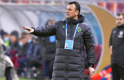 FCSB - CSU CRAIOVA. Toni Petrea, pus la zid de Grozavu pentru formula aleasă: „Echipă de imagine! Nu e făcută ca să câștige”