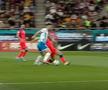 A fost penalty la duelul Cristea - Ivan din FCSB - CSU Craiova? Ce arată reluările fazei