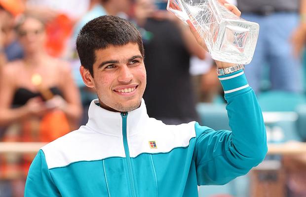 Puștiul Carlos Alcaraz a scris istorie în finala Miami Open! » A doborât recordul lui Djokovic