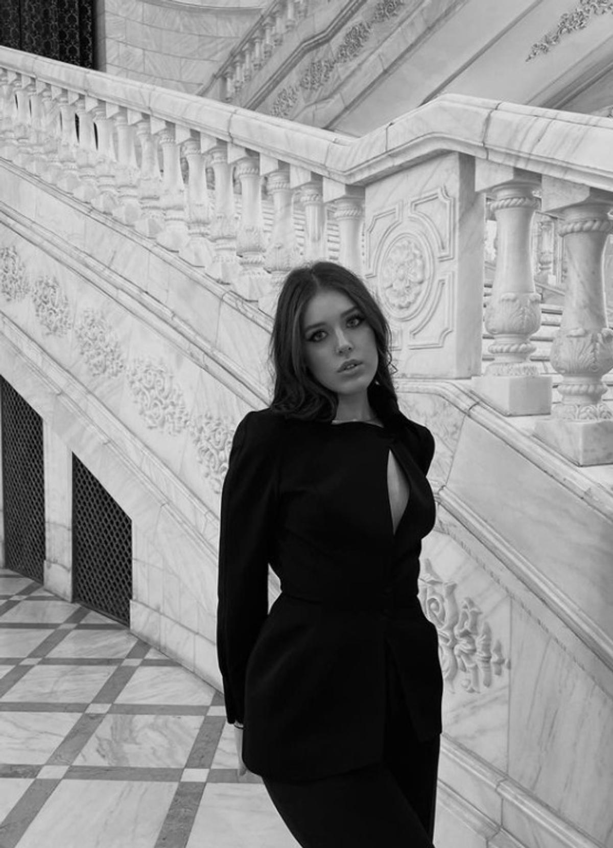Ce mașină conduce fata lui Gică Popescu! Maria, surprinsă pe străzile din București