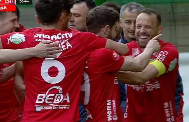 Fază bizară în Mioveni - Chindia » Chivulete a anulat un gol după 5 minute de analiză în camera VAR! Ce a descoperit