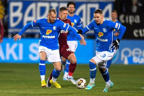 Ioan Andone (63 de ani), fostul mare fotbalist al celor de la Dinamo, consideră că Farul Constanța este favorită să câștige titlul de campioană a Superligii în actuala stagiune.