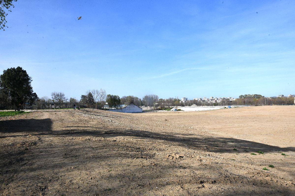 Șantierul noului stadion Farul s-a transformat într-o junglă urbană, unde șobolanii mișună în voie » Ce se întâmplă cu arena? Vestea de ultimă oră anunțată de Gică Popescu
