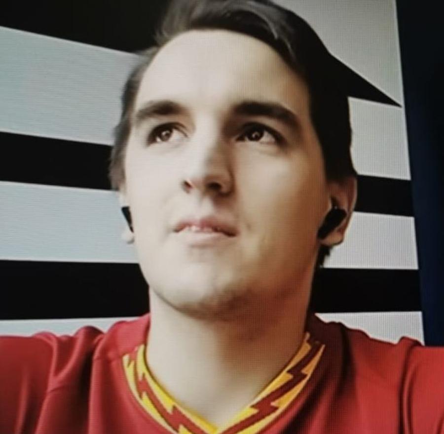 Janek va parcurge peste 100 de km pe jos, după promisiunea făcută pe net A crezut că nu se poate întâmpla » Golul marcat de un portar de la 80 de metri îl „obligă” pe un fan să-și țină o promisiune îndrăzneață