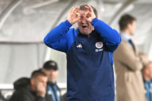 Dorinel Munteanu, antrenorul Oțelului // foto: Guliver/gettyimages