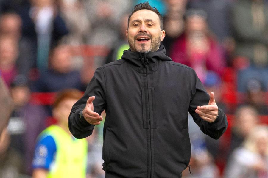 Roberto de Zerbi, noul manager al lui Tottenham / Foto: Imago Images Ce se va întâmpla cu Radu Drăgușin după venirea lui De Zerbi: „Pune accent pe siguranța posesiei și progresie”