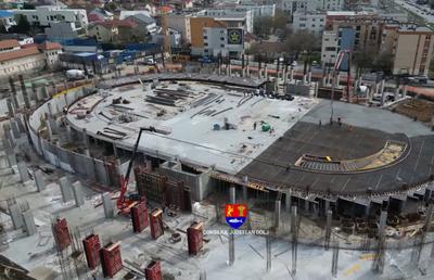 Arena multifuncțională din inima orașului capătă contur » Imaginile spectaculoase surprinse azi pe șantier