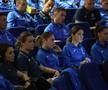Pregătire pe simulatorul VAR pentru arbitrii din Superligă. FOTO: frf.ro