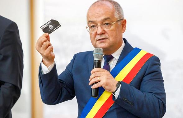 Emil Boc a răspuns pentru GSP.ro, în 6 puncte, în legătură cu violențele de la U Cluj - CFR Cluj: „Nu au fost conotații etnice” + Ce ar sta, de fapt, în spatele atacului sălbatic