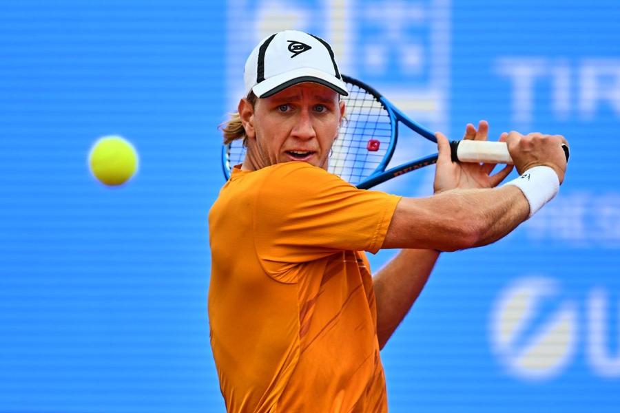 Filip Jianu în acțiune la Țiriac Open Foto: Țiriac Open/Raed Krishan Țiriac Open, gata de start » S-au tras tablourile principale + ce spune Ion Țiriac: „În 2028 sper că o să fie totul gata”