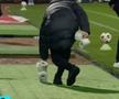 Fanii lui FC Botoșani au aruncat cu hârtie igienică în Rădoi / FOTO: Captură TV @Digi Sport 1