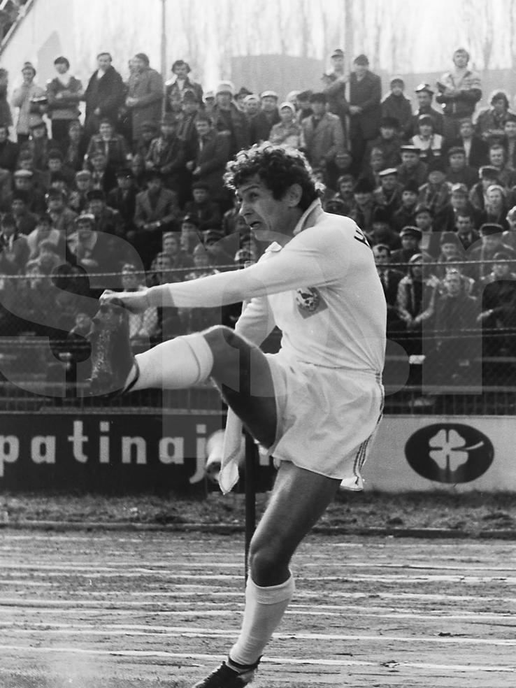Mircea Lucescu - imagini din arhiva Gazetei Sporturilor