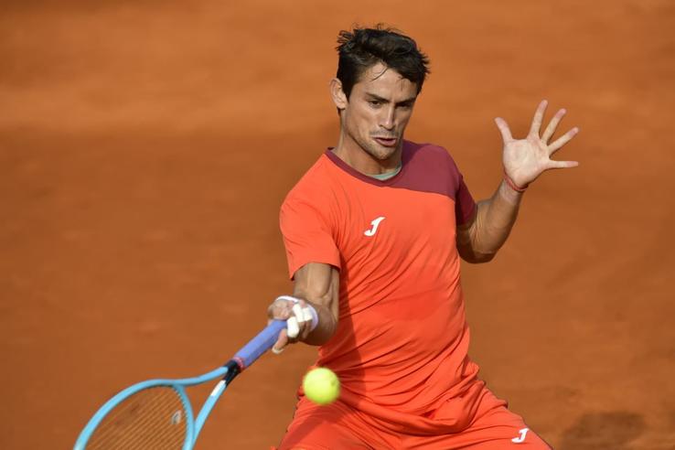 Mariano Navone în „sfertul” cu Alex Molcan la Țiriac Open Foto: Cristi Preda