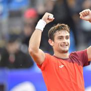 Mariano Navone în „sfertul” cu Alex Molcan la Țiriac Open Foto: Cristi Preda