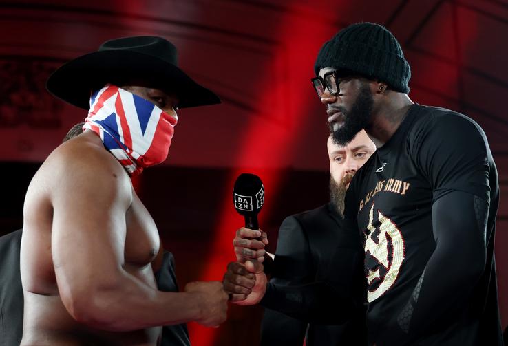 Derek Chisora și Deontay Wilder la proba cântarului // foto: Guliver/gettyimages