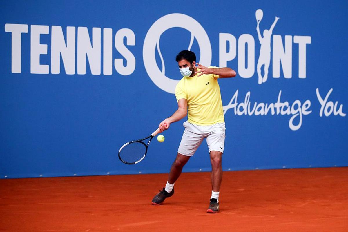 VIDEO + FOTO Tenis cu masca pe față în Germania. „Mi se pare ireal că pot juca din nou!”