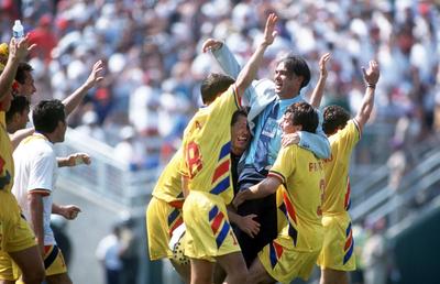 Anghel Iordănescu împlinește astăzi 70 de ani! Gazeta îi dedică o ediție specială: Fotbalist! Superantrenor! General! Pseudopolitician!