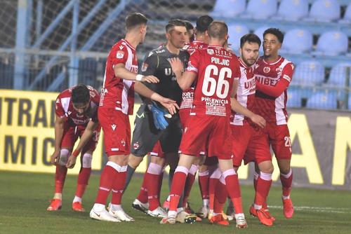 Dinamo nu va putea miza pe Răuță în acest final de sezon // foto: Imago