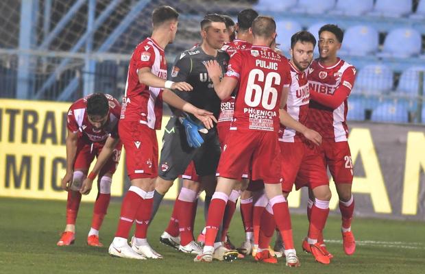 Veste proastă din „Ștefan cel Mare”: sezon încheiat pentru un titular al lui Dinamo! Ce probleme are