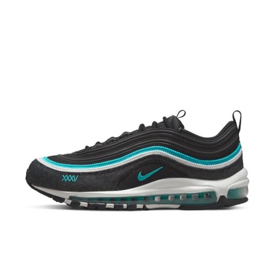 Esti pregatit sa sarbatoresti in stil Air Max? Daca da, let’s GIVE FRESH AIR BUCHAREST!