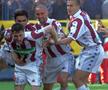 Șumudică, Iencsi, Mutică și Pancu celebrând un nou succes al Rapidului sub bagheta lui Mircea Lucescu / foto: Arhivă GSP
