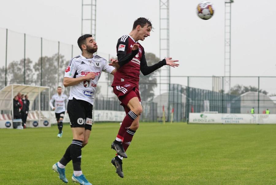 Mai rămâne cineva? » Cei 7 fotbaliști așteptați de FCSB în vară au dat chix