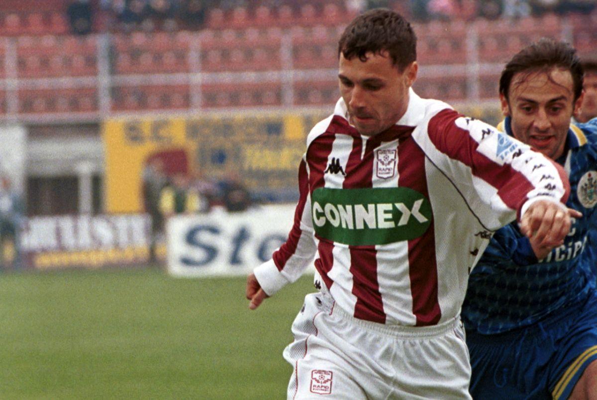 Imagini din sezonul 1998-1999: Rapid campioană în tricourile Kappa