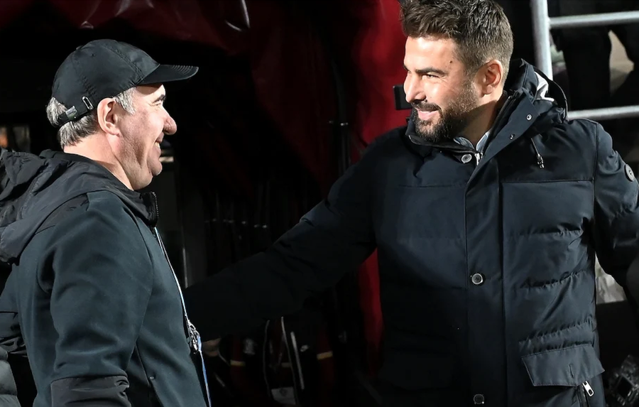 Hagi și Mutu. Primul a refuzat investiția lui Dan Șucu, al doilea așteaptă bani pentru transferuri de la omul de afaceri Dan Șucu: „Sunt curios cum îi va mai suna Becali pe arbitrii străini. Ce face e în afara regulamentelor” + Planurile, calculele și dezamăgirile acționarului după 11 luni la Rapid