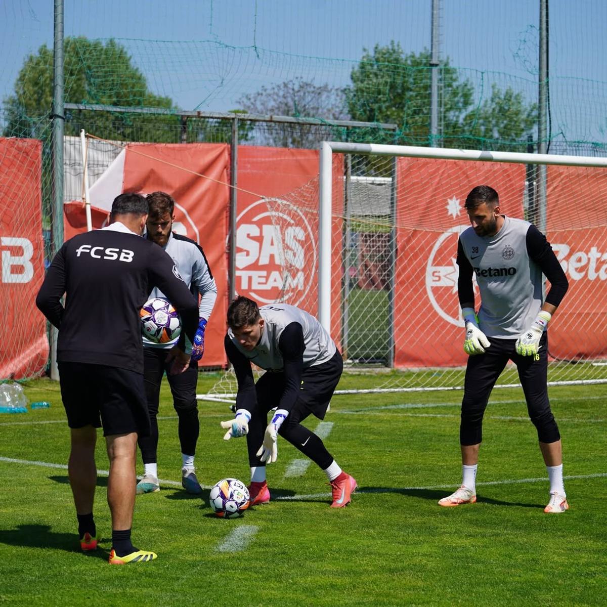 Back în business! Cum a fost surprins Darius Olaru la antrenamentul FCSB-ului