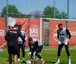 FCSB, antrenament înaintea derby-ului cu Dinamo, foto: Instagram @fcsbofficial