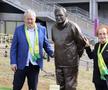 Statuie dezvelită în 2023 de japonezi în memoria lui Osim. Foto: Imago Images