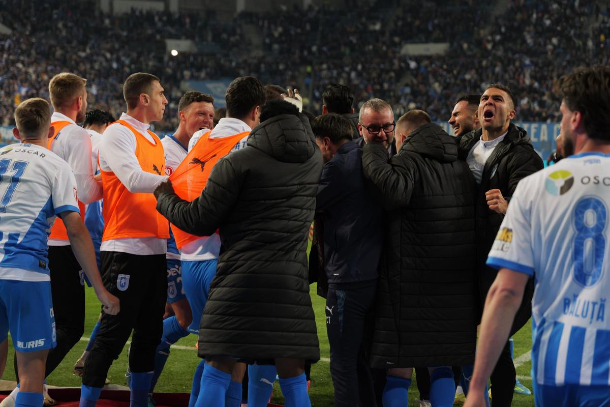Regele Leu » Nsimba a reușit un gol cât un titlu, cu ajutorul arbitrilor, iar Craiova a răpus-o în ultima clipă pe Dinamo! Clasamentul